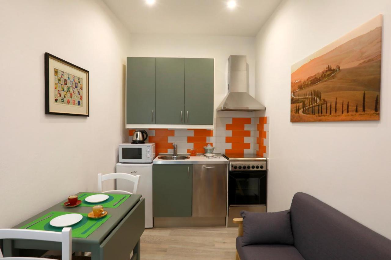 Sweetlittlehouse47 - Dentro Le Mura, Parcheggio Gratuito Siena Exterior photo